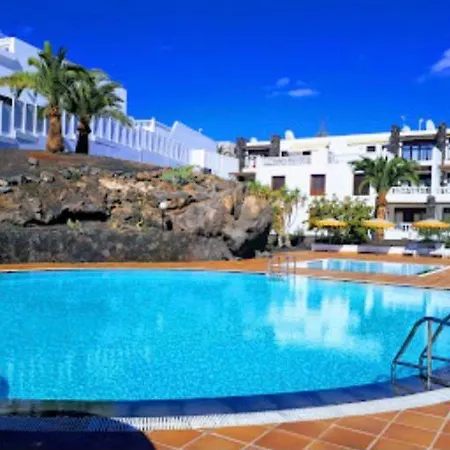 Stunning 2 Bedroom * Puerto del Carmen (Lanzarote)